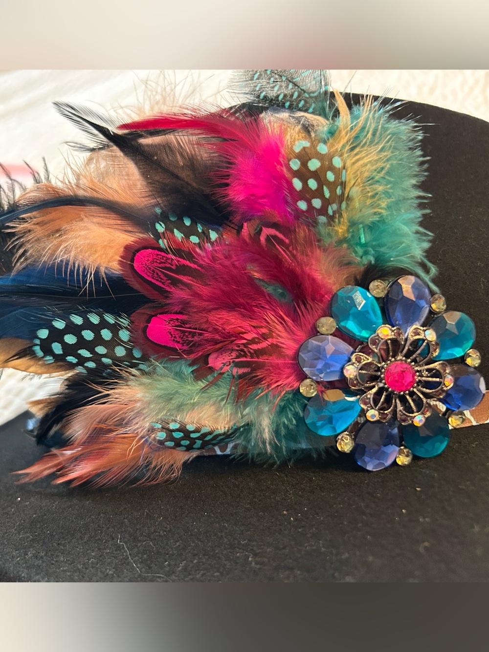 Where’s the Party 🎉 Vibrant Feather Hat pin with vintage Multicolor brooch